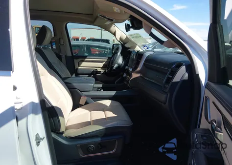 2020 Ram 1500 Limited 4X2 5'7 Box z USA, uszkodzony, nr VIN 1C6RREHT0LN278405